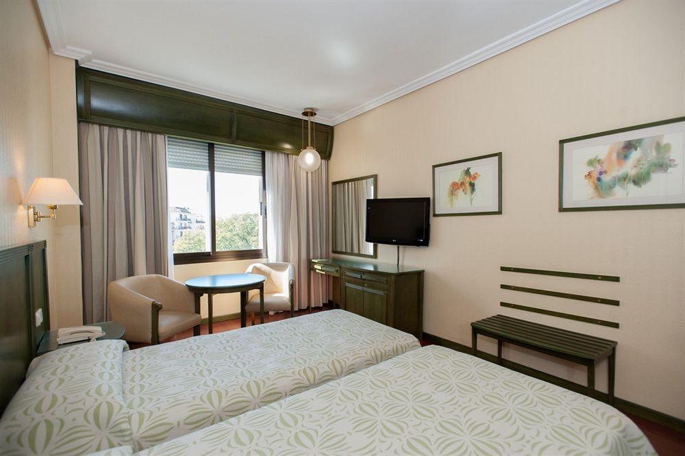 America 4* Sevilla