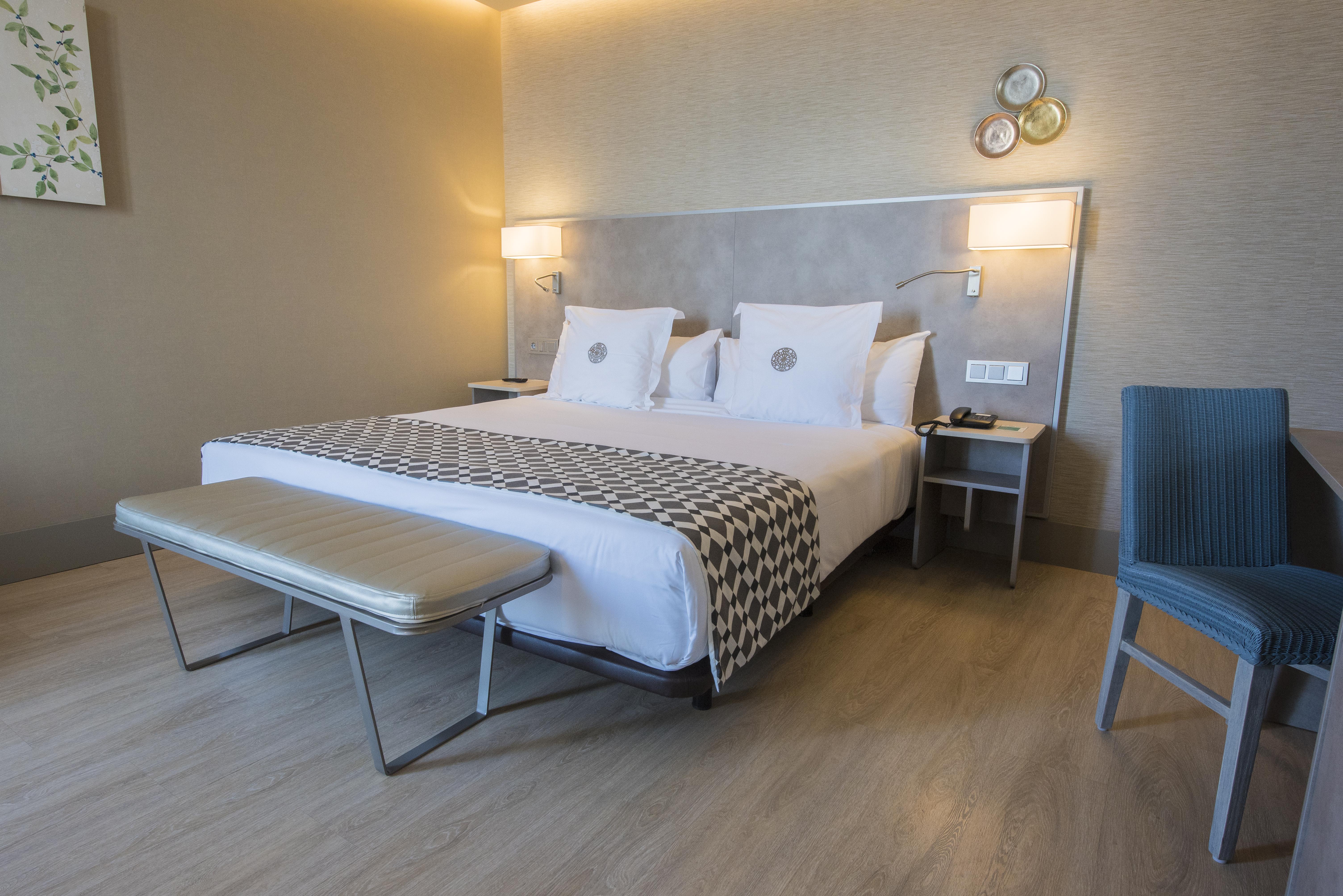 America Hotel 4*
